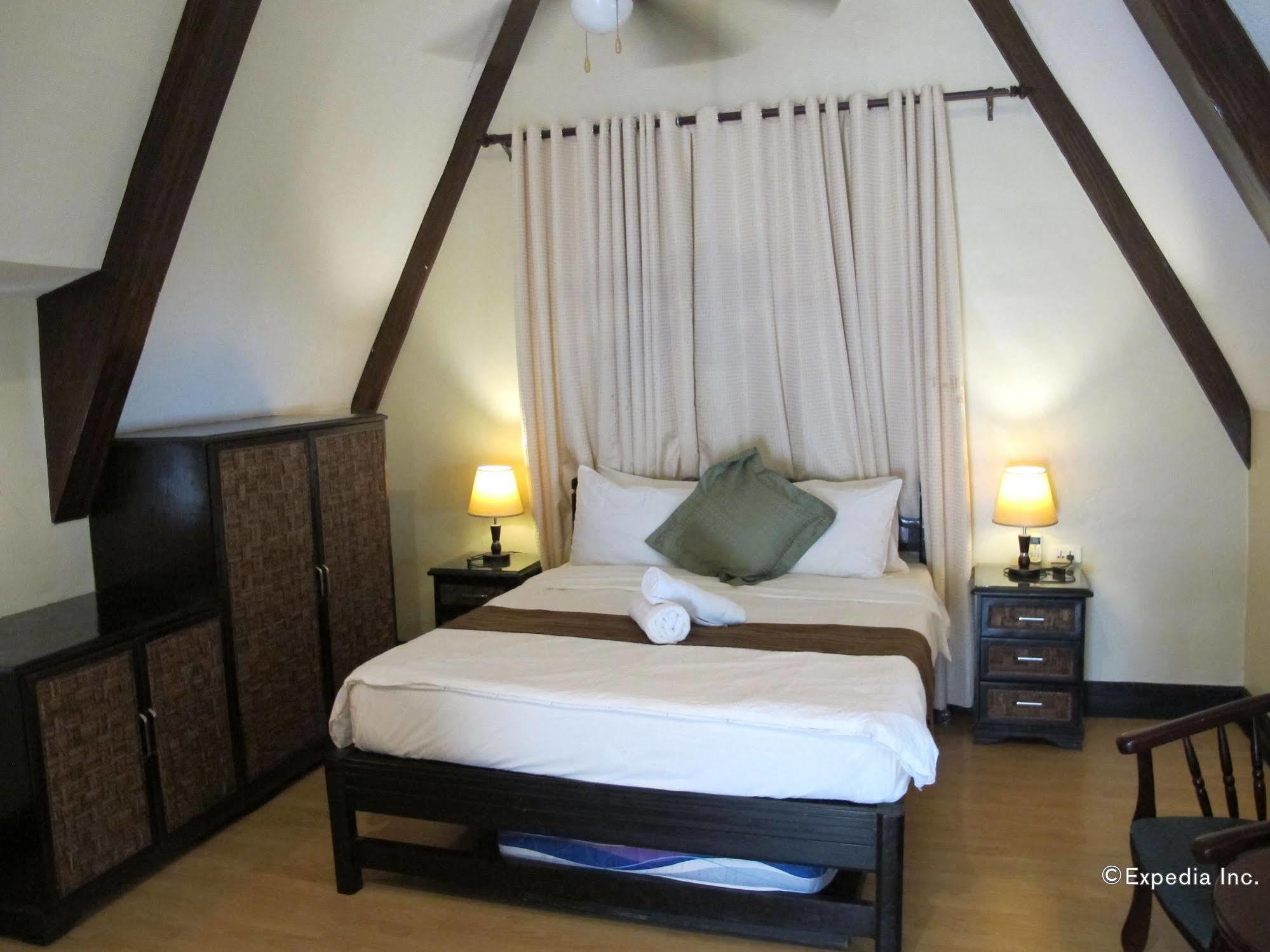 Utopia Resort & Spa Puerto Galera Ngoại thất bức ảnh