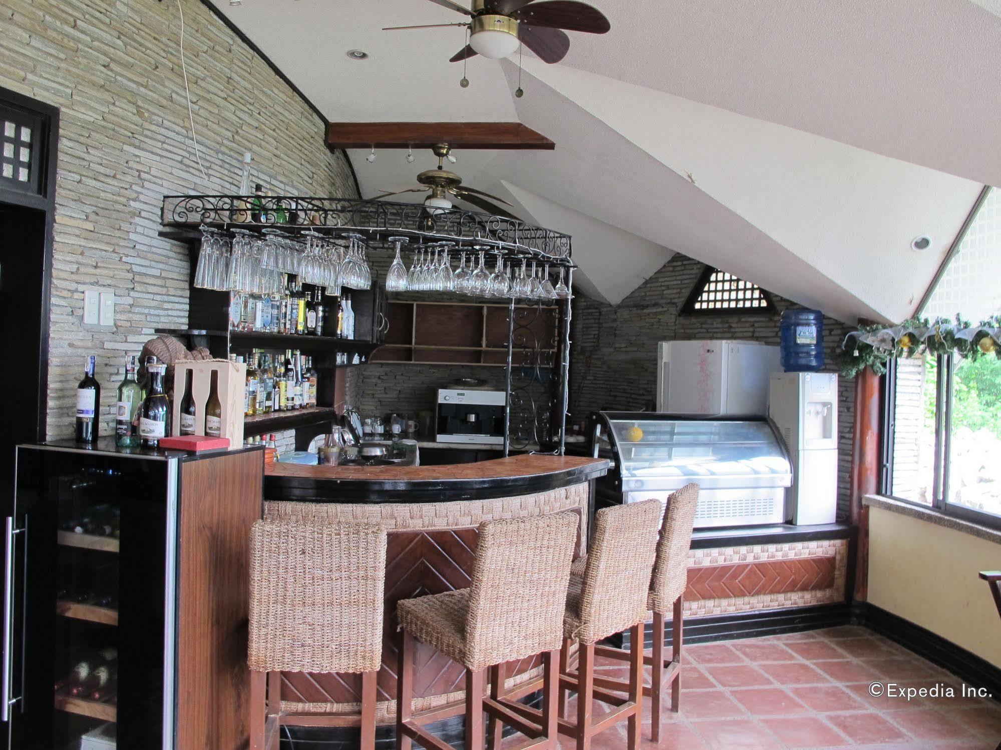 Utopia Resort & Spa Puerto Galera Ngoại thất bức ảnh